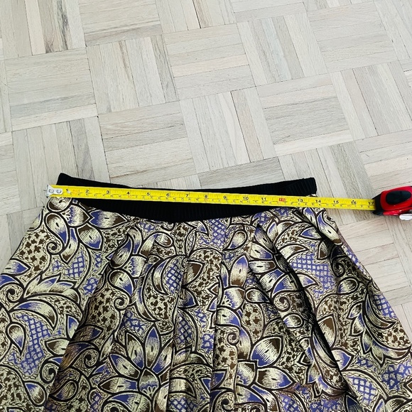 Marni and H&M Collaboration - Purple and Gold Skirt - Never worn, new with tags. - Picture 4 of 5